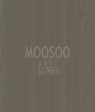 Panely z masivního jilmového dřeva