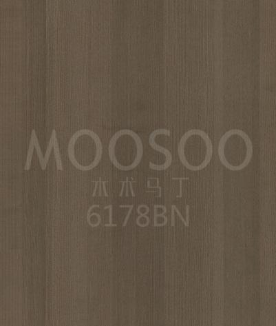 Moderní rustikální bílý jasan