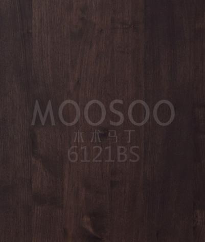 Prefabrikované panely z černého ořechu