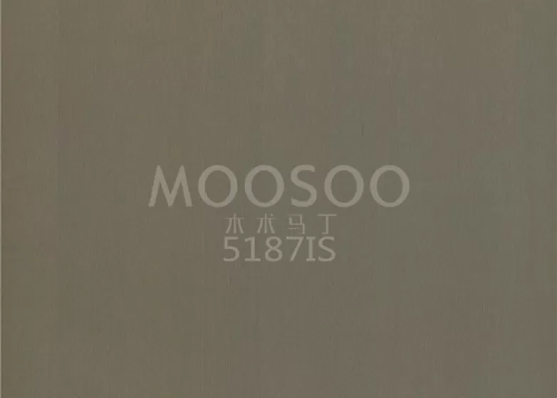 Bílé jilmové dřevo s drátěným kartáčem: krása, textura a technická dokonalost